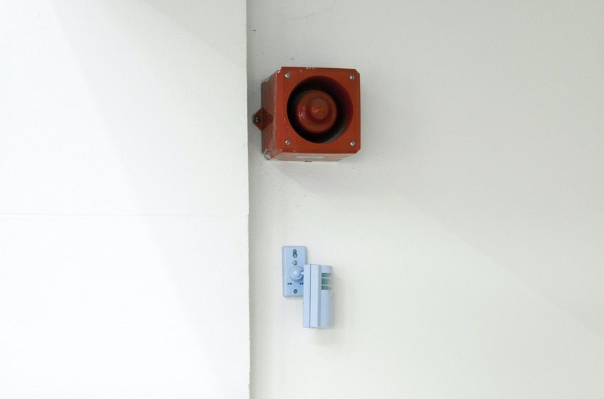 Kriz Olbricht, OP D’R ECK, 2021, Installation view Kunstverein Freiburg, Biennale für Freiburg #1, 2021, Photo: Kriz Olbricht